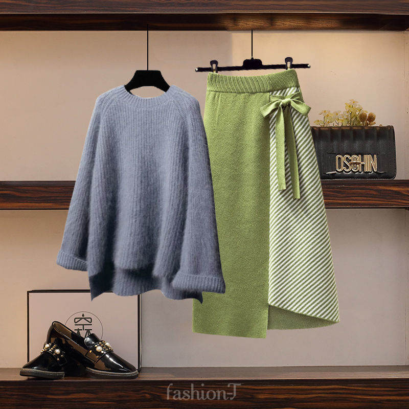 グレー/ニット.セーター+グリーン/スカート