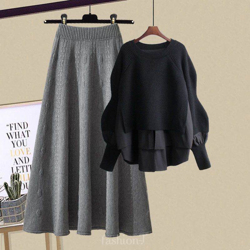 ブラック/セーター+グレー/スカート